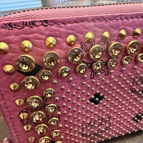 Rare Pink MCM Zip Around Studded Wallet - Picture 2 of 12